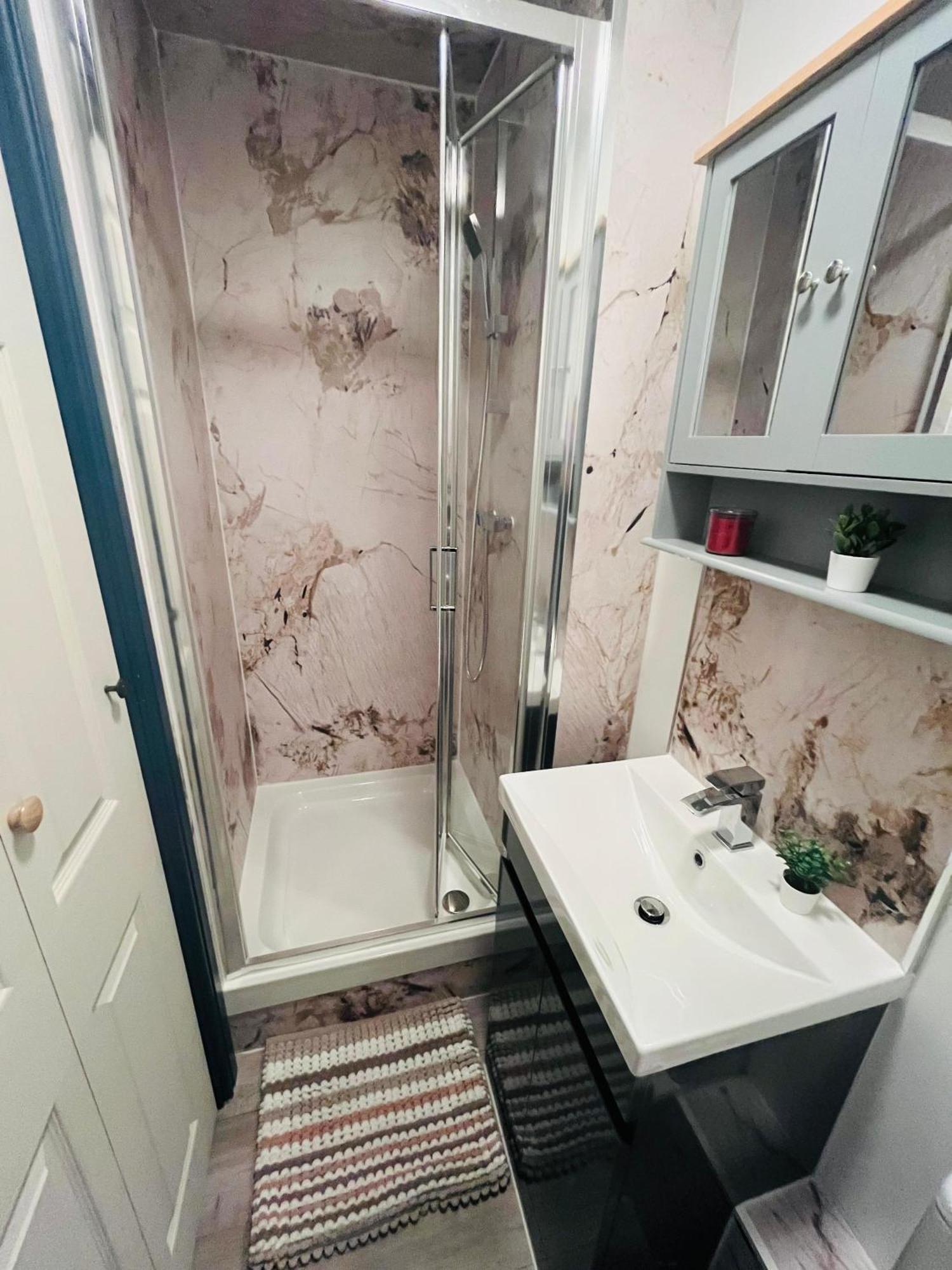 London Budget Rooms 603 客房 照片